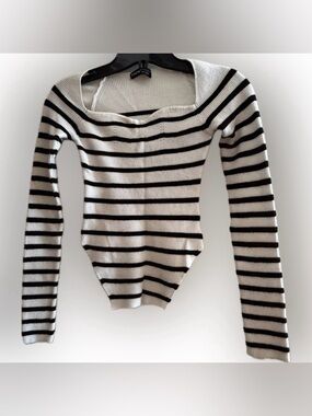 3 for $20 ⭐️ SHEIN Striped Square Neck Sweater – Large